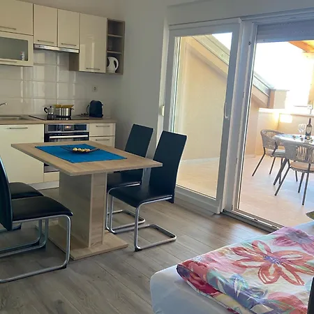 Apartments Mali Val Punat Exterior photo